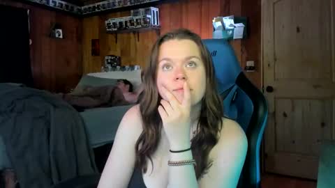 ourlittlesecret2269 online show from April 14, 1:20 am