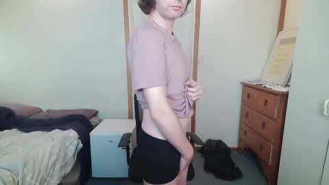 outback896 online show from April 10, 8:19 am