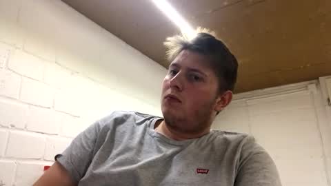 outflayd online show from February 27, 12:25 am