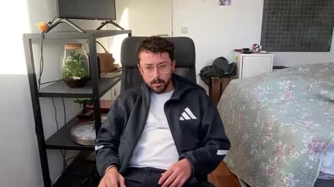 ovidius96 online show from November 17, 2:19 pm