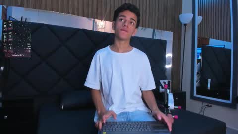 Owen Johnson online show from September 13, 12:07 pm