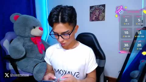 Owen  Independent model  online show from May 28, 7:06 am