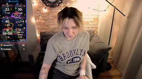 ozalin_green online show from February 16, 11:38 am