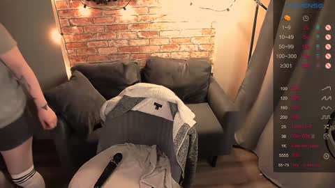 ozalin_green online show from January 14, 2:43 pm