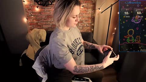 ozalin_green online show from February 3, 8:46 am