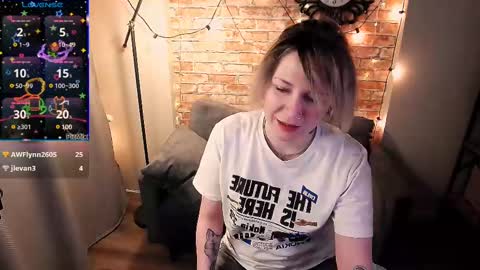 ozalin_green online show from March 2, 12:43 pm