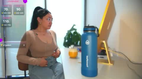 ozhmara online show from September 29, 3:33 pm