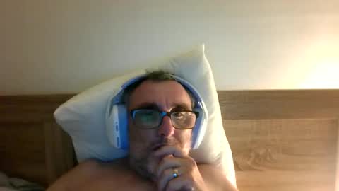 Brian online show from January 7, 11:04 am