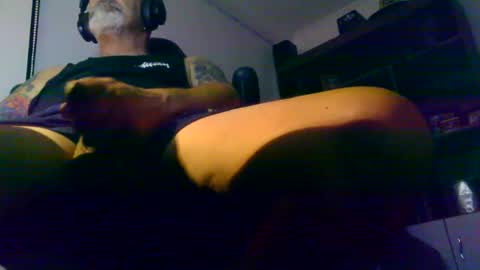 Snapshot of ozzyrickster chatting on March 10, 11:23 am Oi Oi Oi online show from March 10, 11:23 am