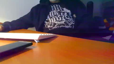 Snapshot of ozzyrickster chatting on September 19, 7:23 am Oi Oi Oi online show from September 19, 7:23 am