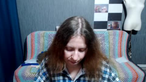 Ella online show from March 29, 12:18 pm