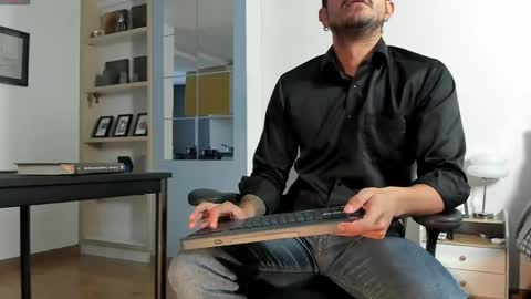 pablo rincon95 online show from June 6, 11:49 am