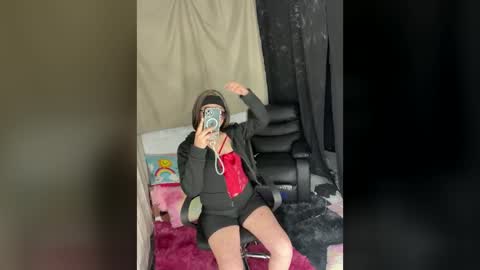 Silverley online show from April 3, 9:38 am