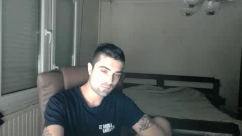 Snapshot of paco123123 chatting on September 14, 10:00 pm paco123123 online show from September 14, 10:00 pm