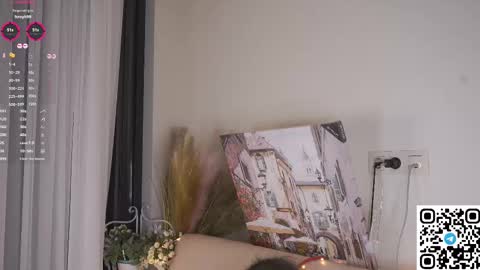 Kimlovense is activeThere are legends that in this room all your wishes can come true  Private is Open online show from February 20, 8:25 pm