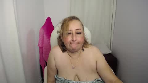 paiperhalliwey online show from February 7, 2:51 am