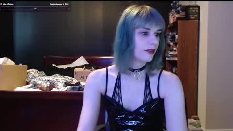 Snapshot of palaceofmalice chatting on January 16, 5:01 pm palaceofmalice online show from January 16, 5:01 pm