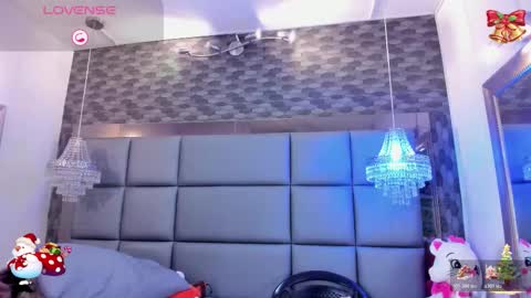 Palmer  online show from December 17, 10:05 pm