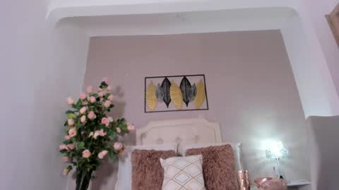 Snapshot of pamela_duque30 chatting on February 6, 9:43 am Pamela Duque online show from February 6, 9:43 am
