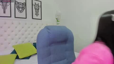 pamela_oliver_ online show from September 18, 11:36 am
