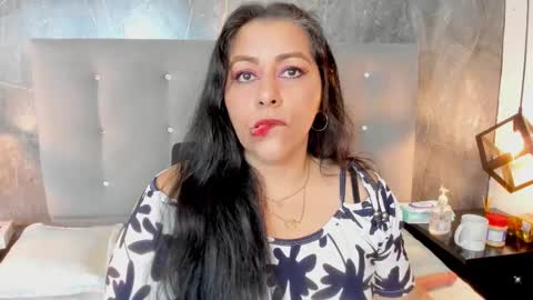 Pamela online show from January 8, 7:20 pm