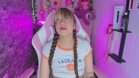 pamelajhonsom online show from December 18, 4:17 pm