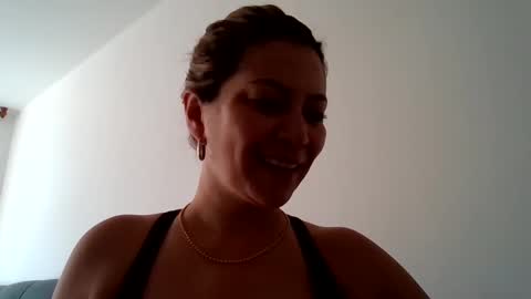 pamelaquenn_2 online show from September 22, 2:43 pm