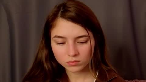 daniella online show from October 11, 8:23 pm