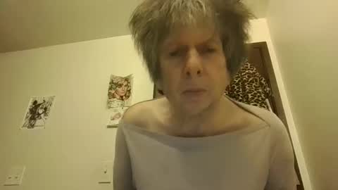 paminpantyhose online show from February 9, 7:09 pm