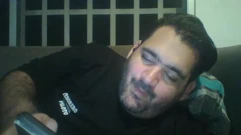 pandaguiar77 online show from September 27, 6:44 am