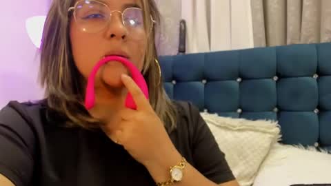 Pandora online show from February 27, 6:46 am