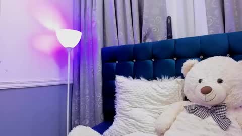 Pandora online show from February 13, 6:20 am