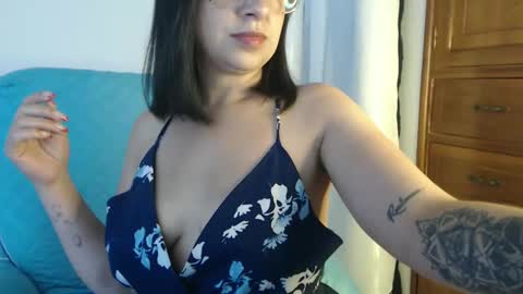 Snapshot of pandoragirlxxx chatting on January 20, 3:37 am Carolinesworldx online show from January 20, 3:37 am