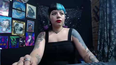       online show from March 4, 8:16 pm