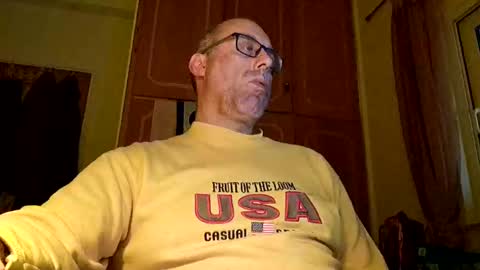 pansak1973 online show from December 1, 4:32 pm