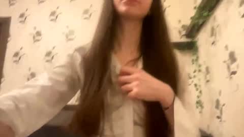 Kate online show from October 18, 9:30 pm