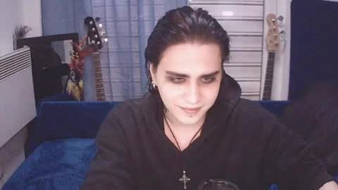 In bio online show from May 9, 7:47 am