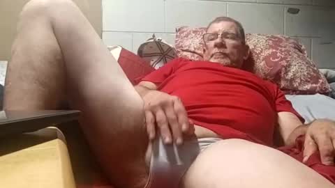 a online show from November 3, 10:00 pm