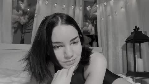 Kristina Kriss online show from September 8, 8:41 pm