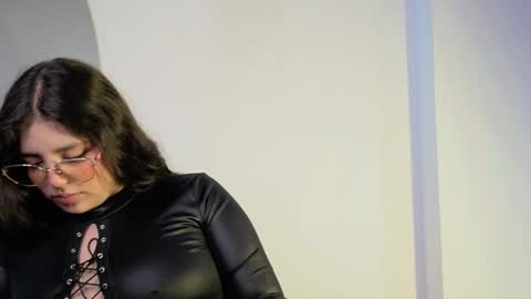 Paola Lyon online show from October 7, 6:04 pm