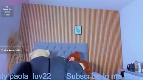 paola online show from March 25, 2:29 am