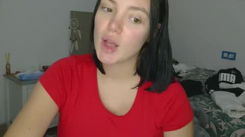 Paola Hard online show from December 20, 9:55 pm