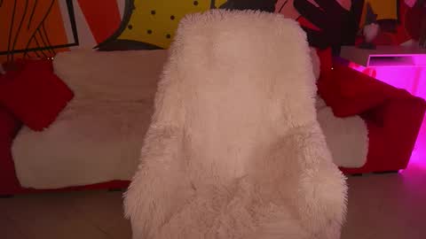 Lia online show from November 30, 4:03 pm