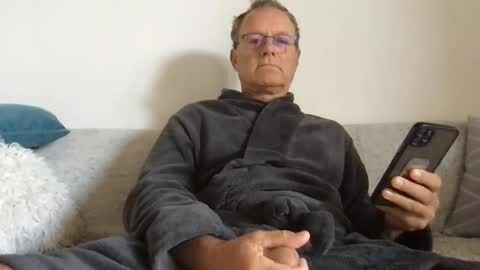papa_show online show from June 1, 8:15 am