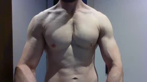 papi5850 online show from October 31, 10:15 am