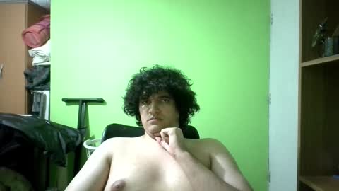 Snapshot of papitowilly999 chatting on January 24, 2:07 am Papito online show from January 24, 2:07 am