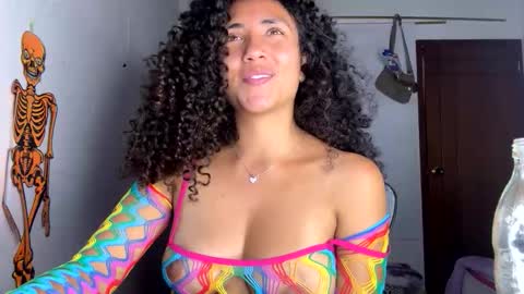 Paradise online show from October 31, 8:42 pm