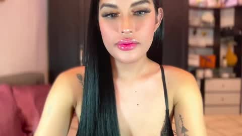 xxx online show from March 6, 9:03 am