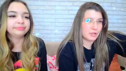 paradisexparadisex online show from February 1, 2:25 pm