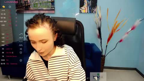 Snapshot of paradox_666_ chatting on January 5, 9:05 am Louise online show from January 5, 9:05 am